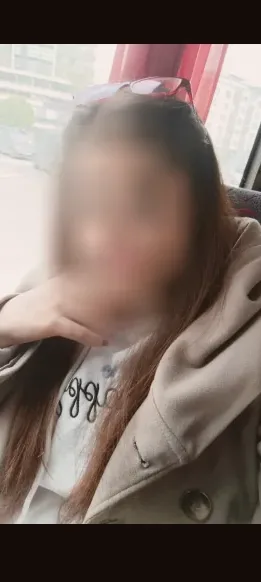 Charlotte, 29