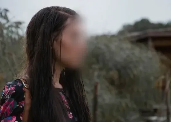 Christina, 40