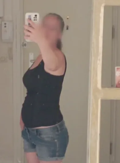 Claudia, 36