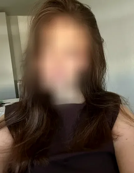Denise, 28