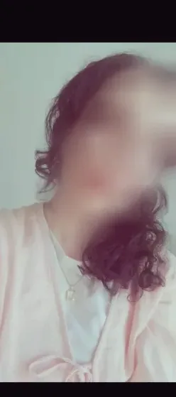 Emily, 27