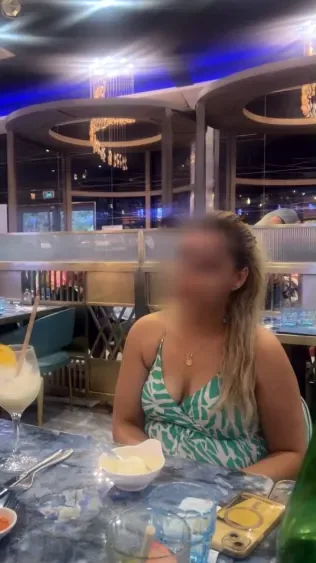 Fiona, 40