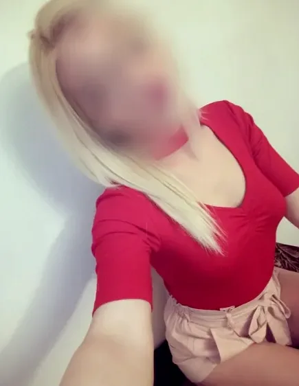 Lea, 34
