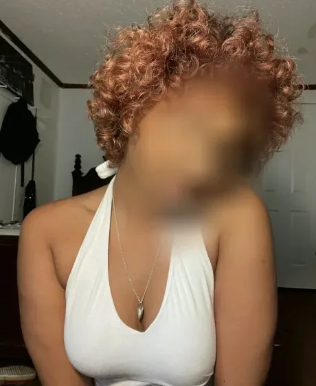 Lilly, 20