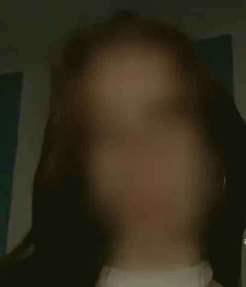 Marie, 20