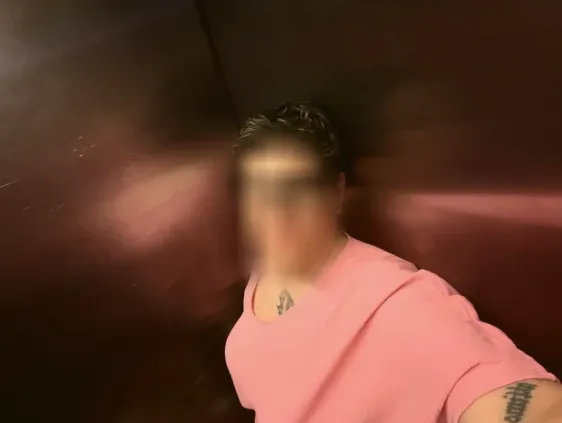 Thea, 40